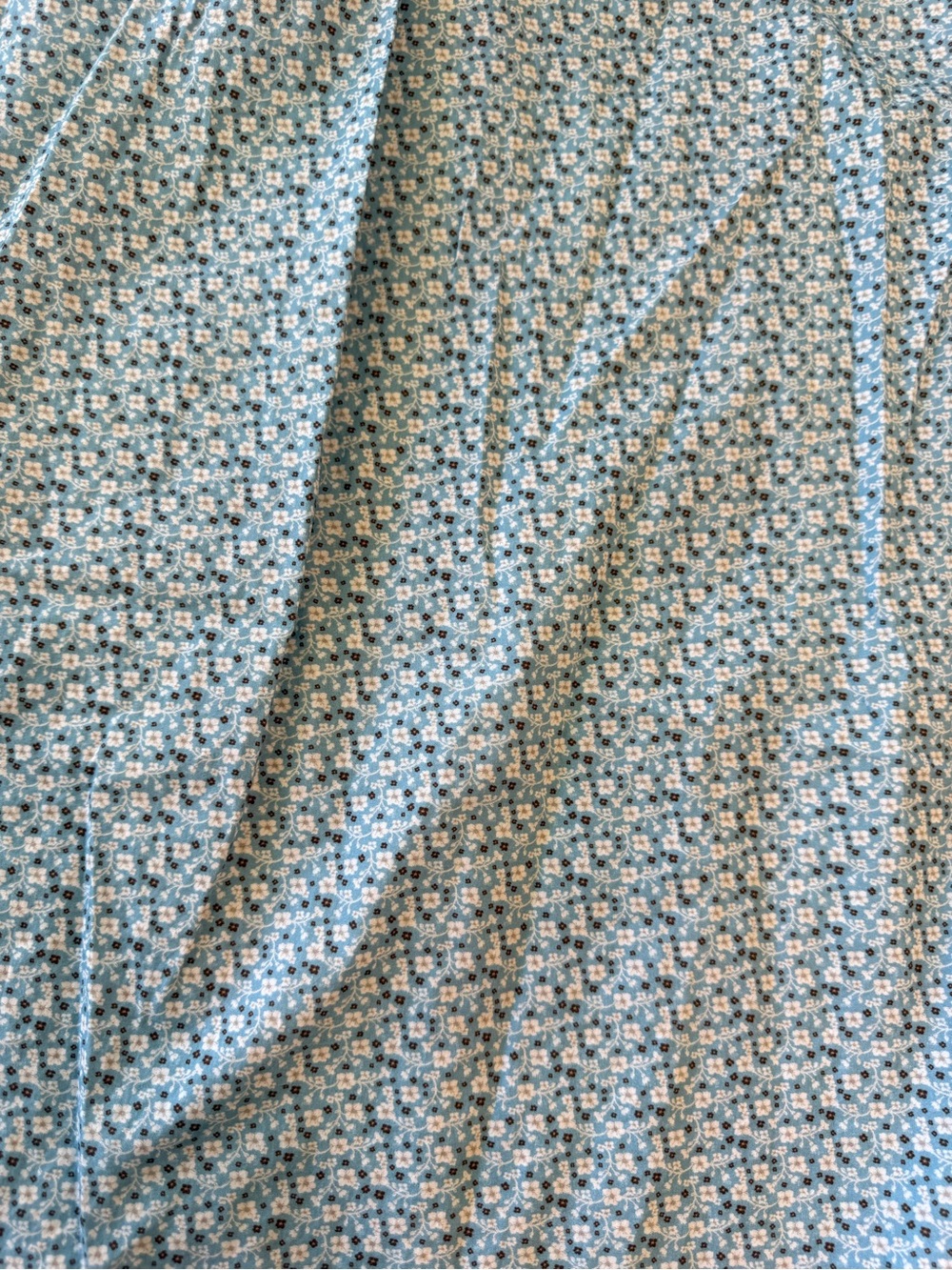 Johnnie-O Walt Featherweight Button Up Shirt Blue Micro Floral Print Large - Picture 7 of 8